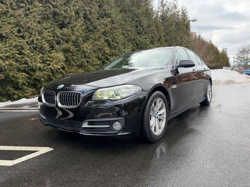 2015 BMW 528 528i Sedan 4D