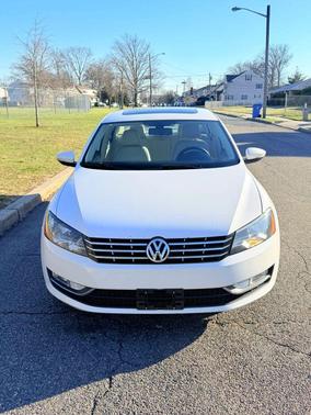 2012 Volkswagen Passat 3.6 SE