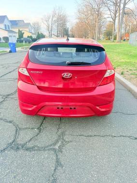 Boston Red Metallic 2013 Hyundai Accent SE