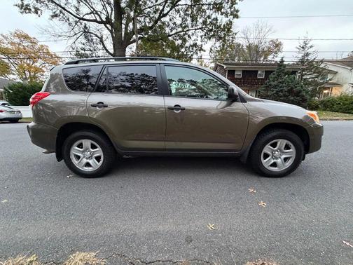 2011 Toyota RAV4 Sport