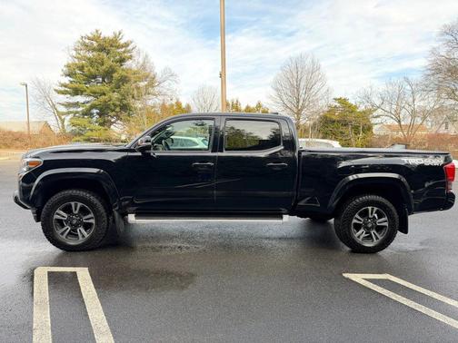 2016 Toyota Tacoma TRD Sport