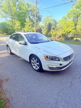 Ice White 2016 Volvo S60 T5 Premier