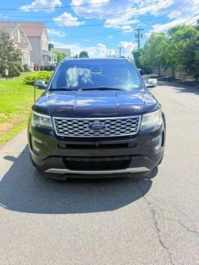 White Platinum Metallic Tri-Coat 2016 Ford Explorer Platinum