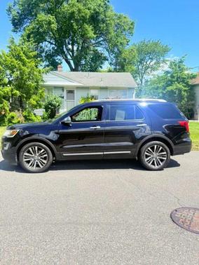 White Platinum Metallic Tri-Coat 2016 Ford Explorer Platinum