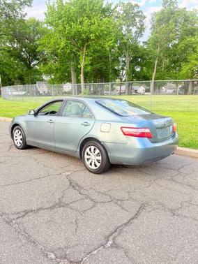 Aloe Green Metallic 2009 Toyota Camry LE