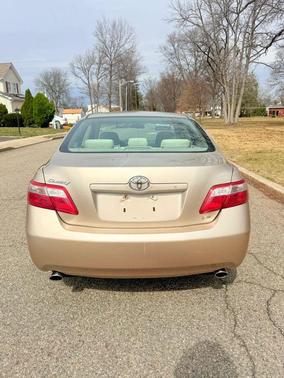 2009 Toyota Camry LE