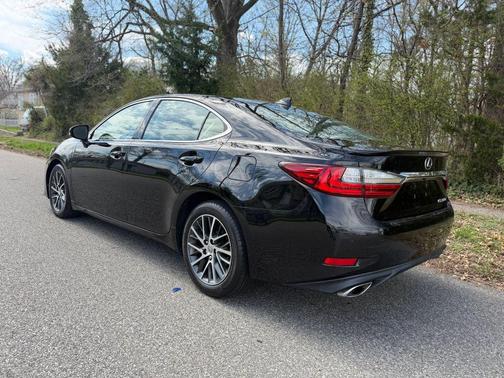 2016 Lexus ES 350 Base
