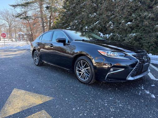 2016 Lexus ES 350 Base