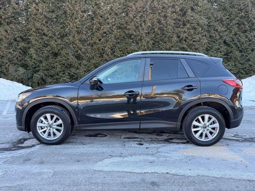 2016 Mazda CX-5 Sport