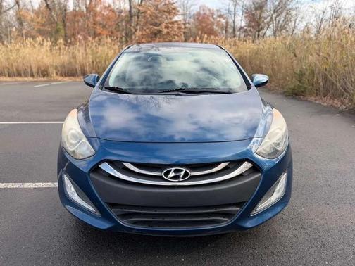 2014 Hyundai Elantra GT Base