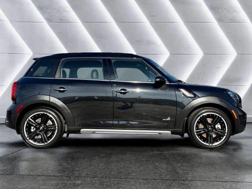 2016 MINI Countryman Cooper S ALL4