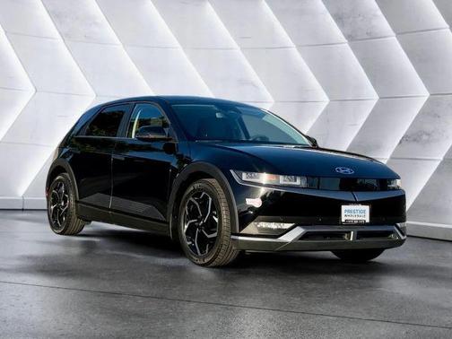 Black 2024 Hyundai IONIQ 5 SEL