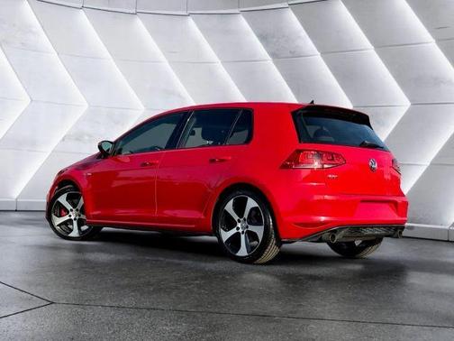 2015 Volkswagen Golf GTI S