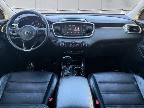 2017 Kia Sorento EX