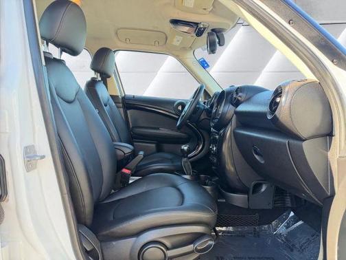 2014 MINI Countryman Cooper