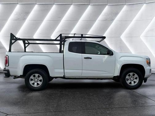White 2018 GMC Canyon Base