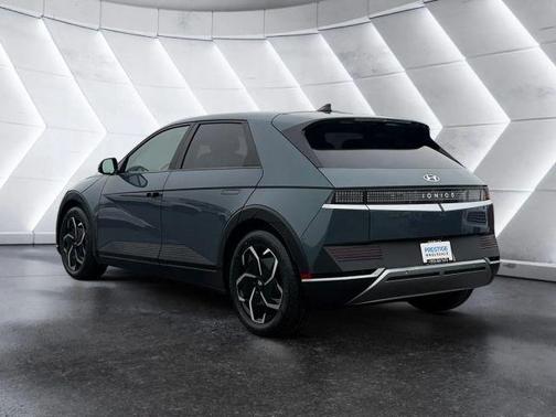 2022 Hyundai IONIQ 5 SEL