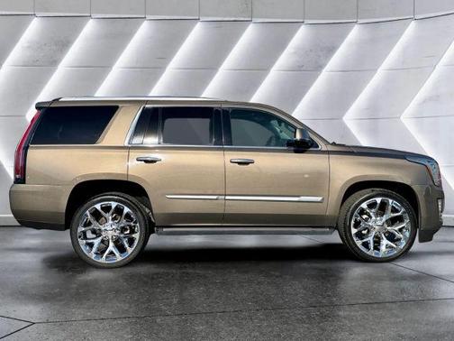 2016 Cadillac Escalade Premium