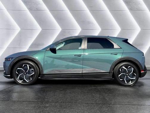 2022 Hyundai IONIQ 5 SE