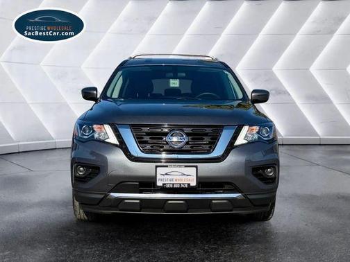 2020 Nissan Pathfinder S