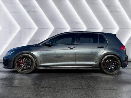 2017 Volkswagen Golf GTI S 4-Door
