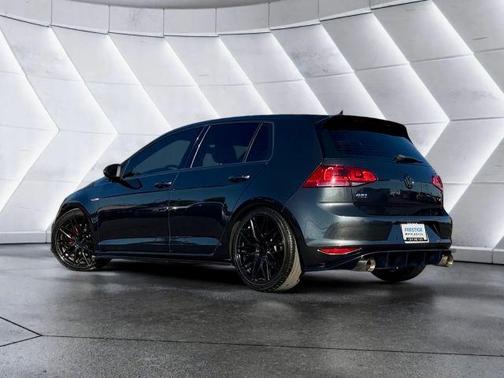 2017 Volkswagen Golf GTI S 4-Door