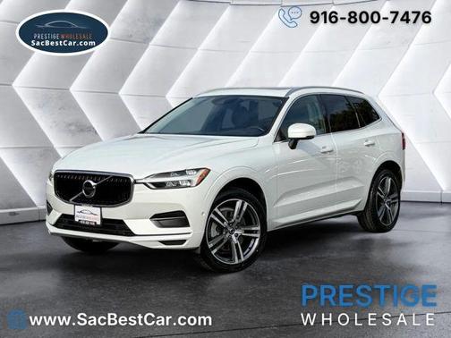 2018 Volvo XC60 T6 Momentum