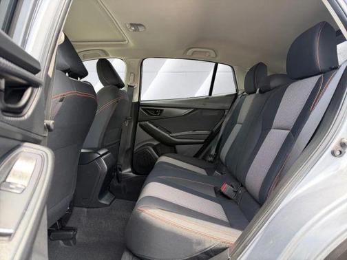 Ice Silver Metallic 2021 Subaru Crosstrek Premium