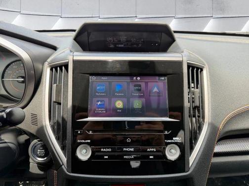 Ice Silver Metallic 2021 Subaru Crosstrek Premium
