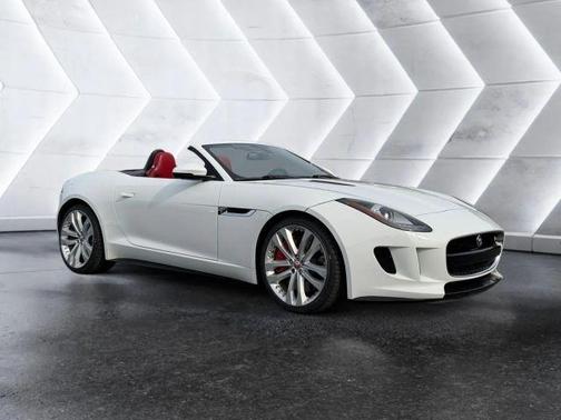 2014 Jaguar F-TYPE V8 S