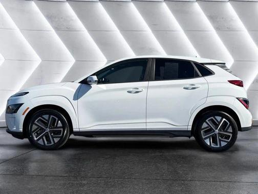 2023 Hyundai KONA EV SEL