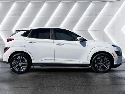2023 Hyundai KONA EV SEL