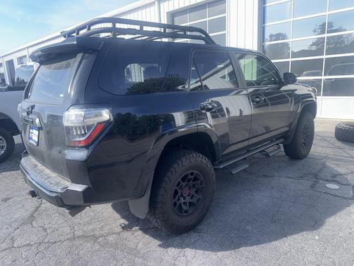 2022 Toyota 4Runner TRD Off Road Premium