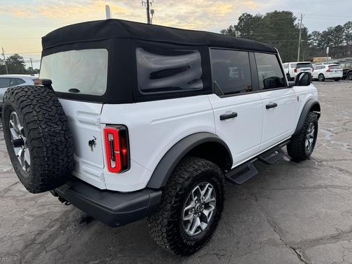 2024 Ford Bronco Badlands