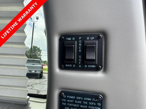 2025 Chevrolet Express 2500 RWD 2500 Extended Wheelbase WT