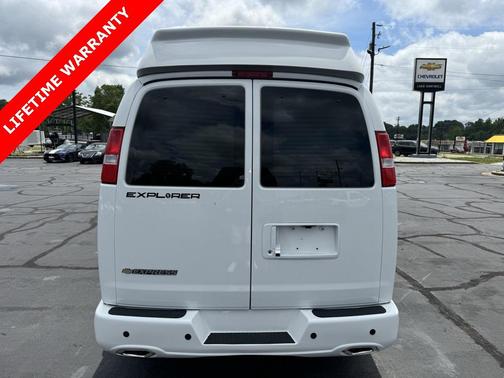 2025 Chevrolet Express 2500 RWD 2500 Extended Wheelbase WT