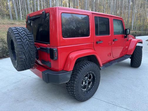 2017 Jeep Wrangler Unlimited Sahara