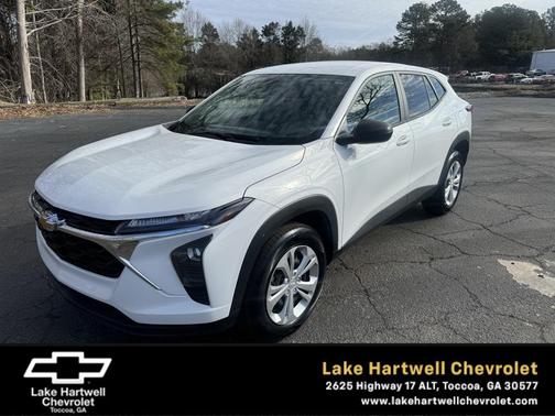 2025 Chevrolet Trax LS