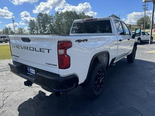 2026 Chevrolet Silverado 2500 Custom