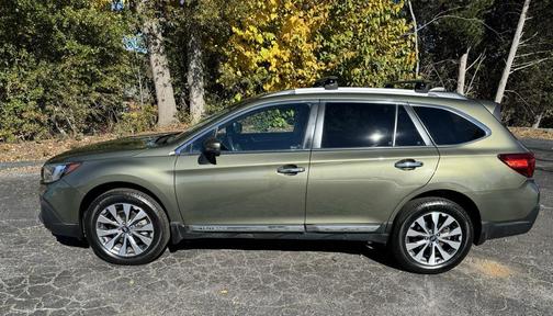 2018 Subaru Outback 2.5i Touring