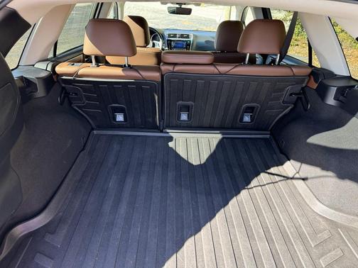 2018 Subaru Outback 2.5i Touring