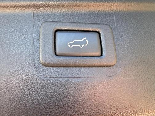 2018 Subaru Outback 2.5i Touring