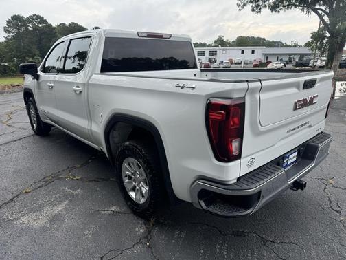 2023 GMC Sierra 1500 SLE