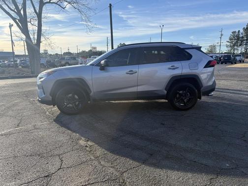 2019 Toyota RAV4 LE