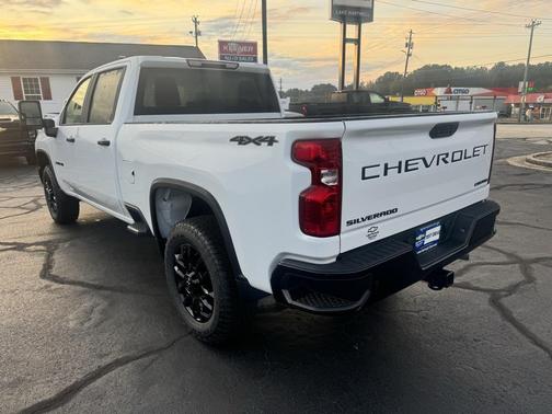 2026 Chevrolet Silverado 2500 Custom