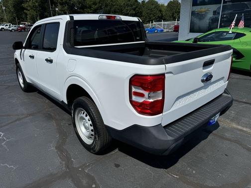 2022 Ford Maverick XL