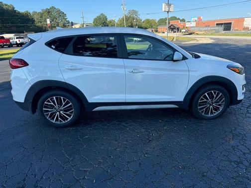 2021 Hyundai TUCSON SEL