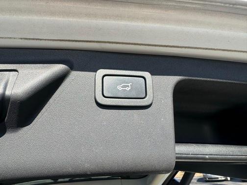 2016 Land Rover Discovery Sport HSE