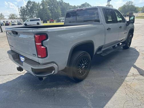 2024 Chevrolet Silverado 2500 LTZ