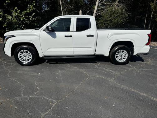 2022 Toyota Tundra SR